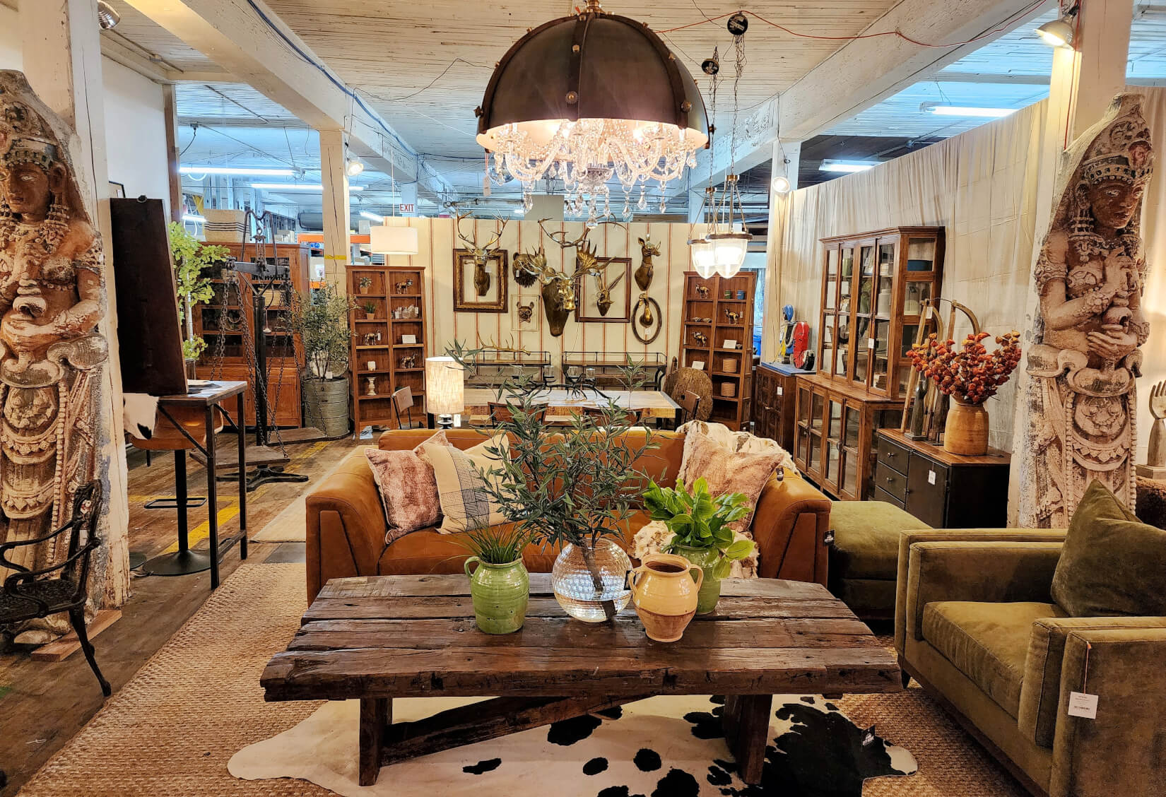 Vintage & One-of-a-Kind - City Home