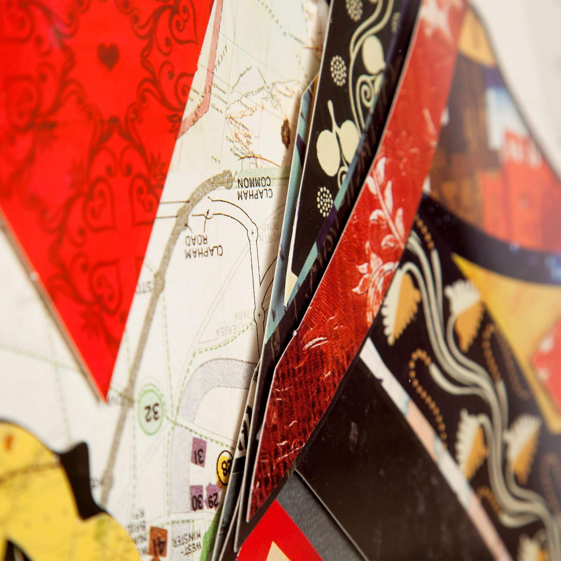 Queen of Hearts II Wall Art - detail view