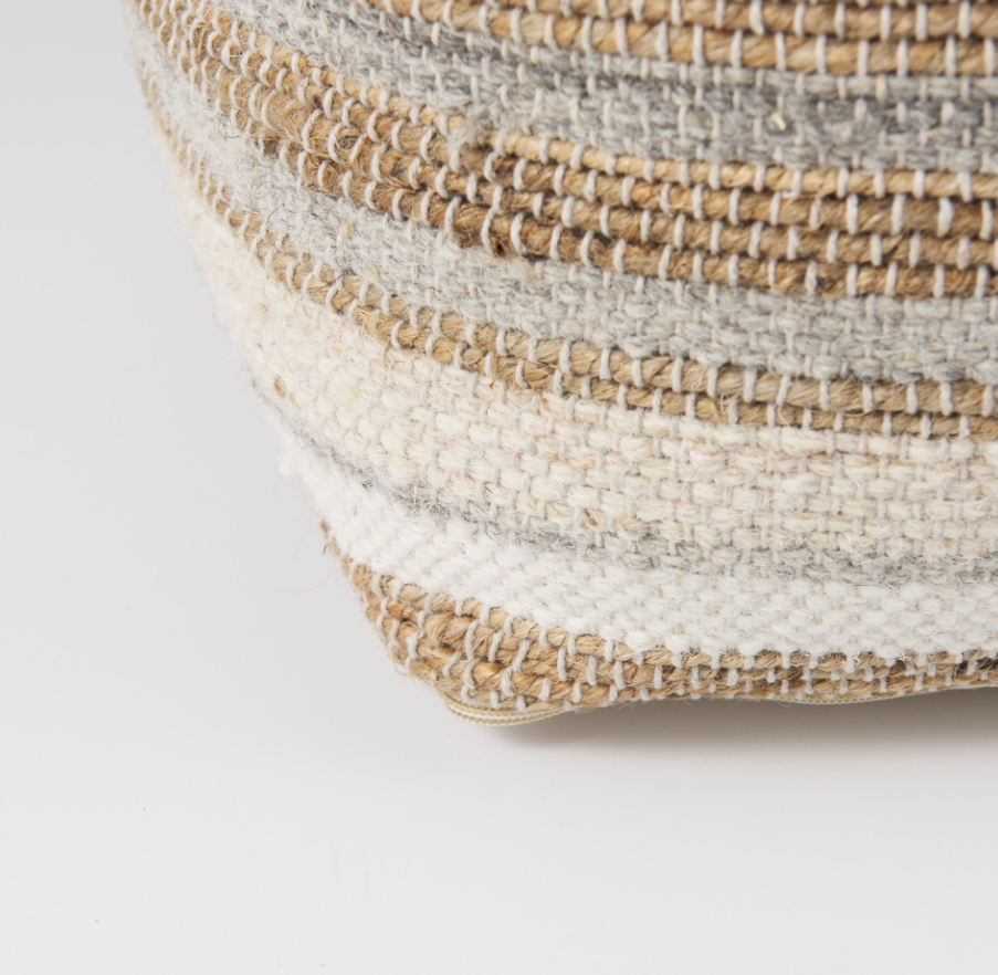 Aahana Pouf: Product Corner View