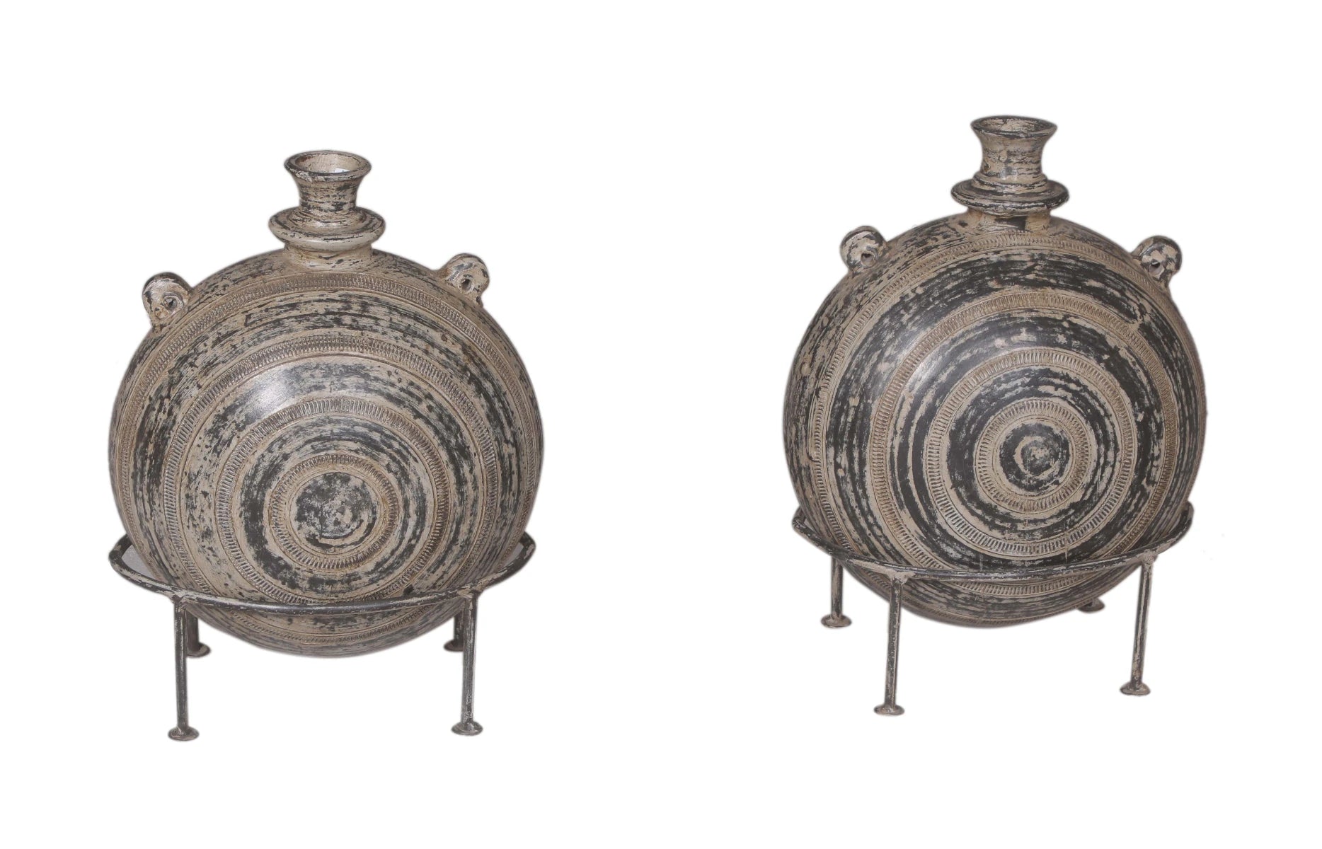 Handmade Clay Pot with Iron Stand-Style B: 2nd Product View