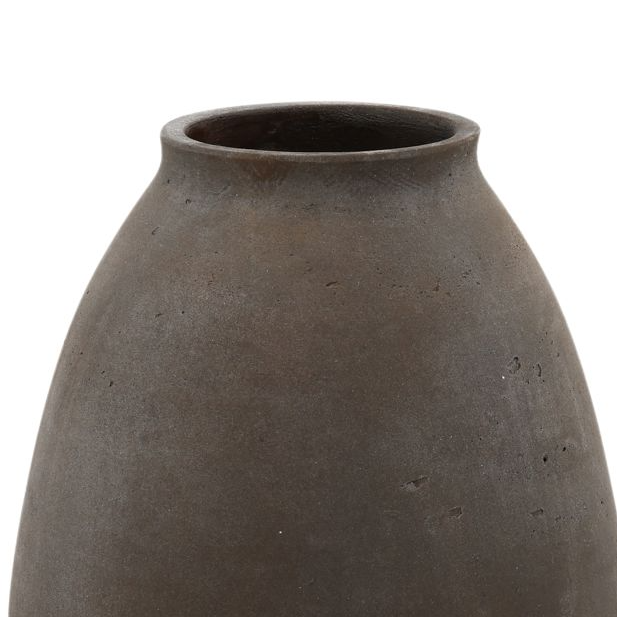 Charon Vase: Up-Close Product View