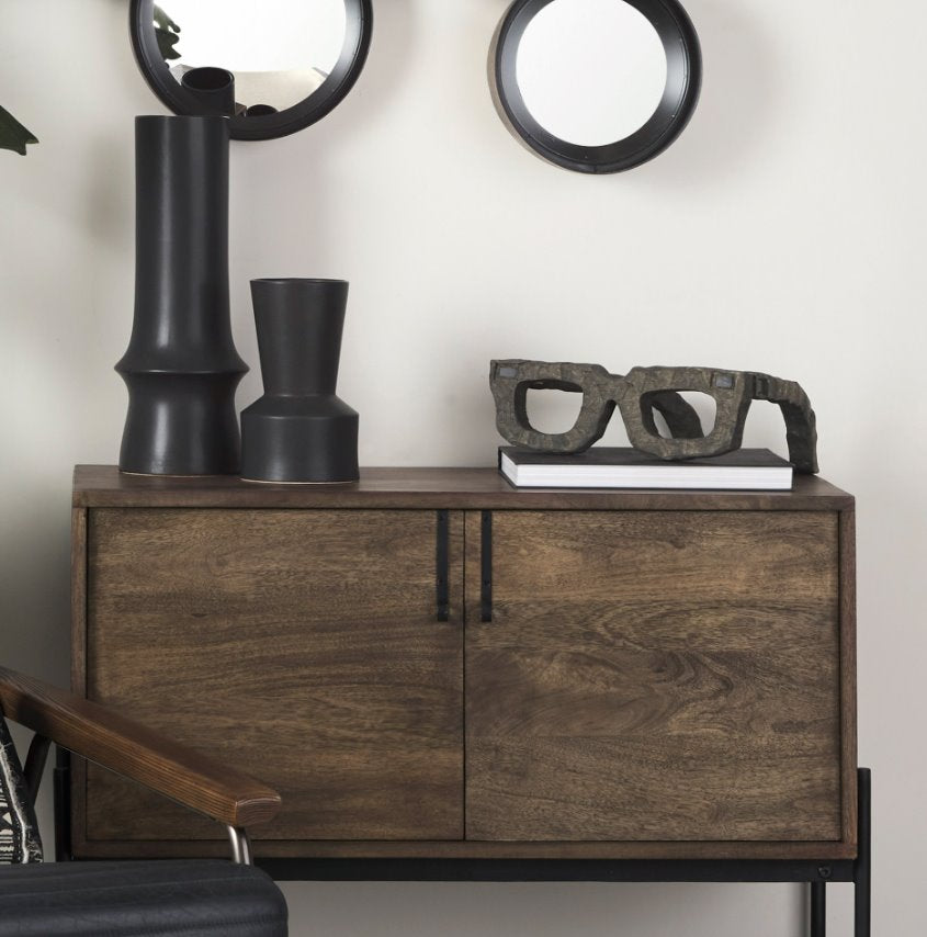 Elliot Glasses Décor: Product Style View