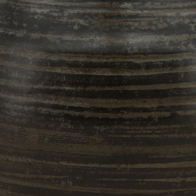 Fabrizio Vase: Product Finish View