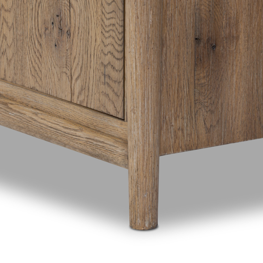 Glenview 4 Door Sideboard: Product Legs View