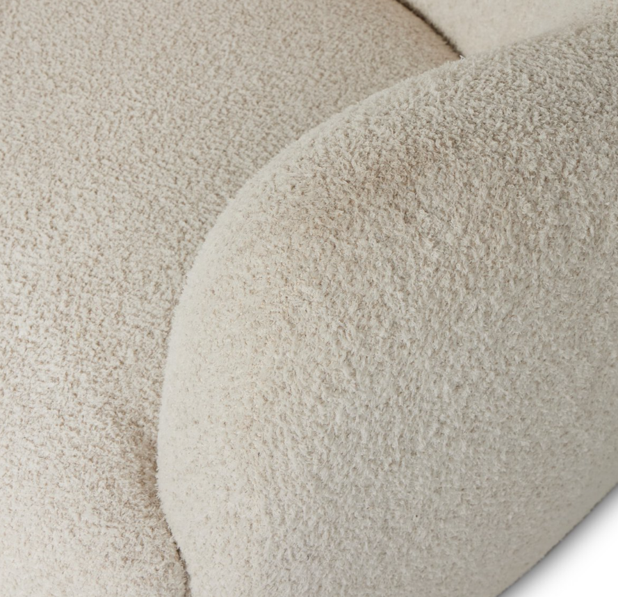 Julius Swivel Chair: Product Armrest