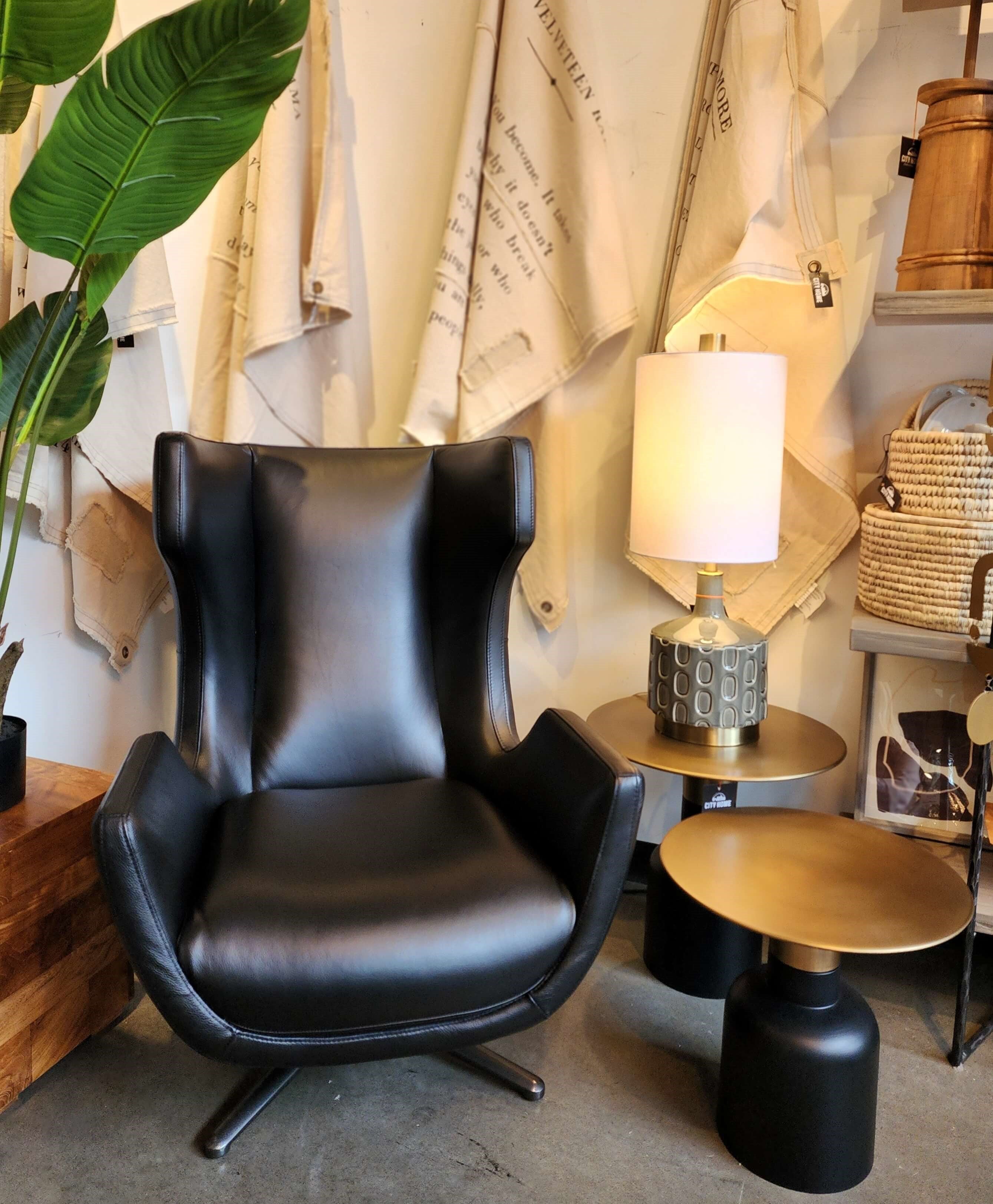 Kirk Chair: In Florida Black Leather Finish