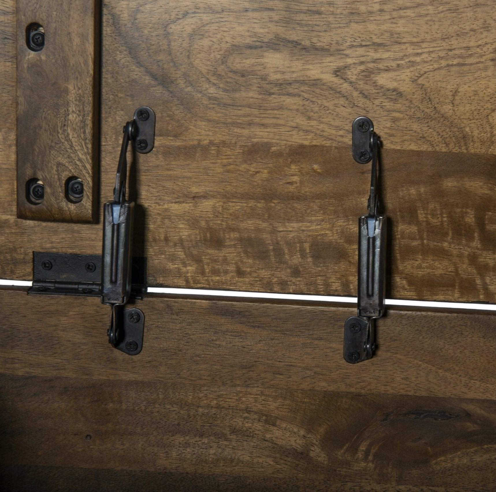 Kelby Storage: 2nd Hardware View