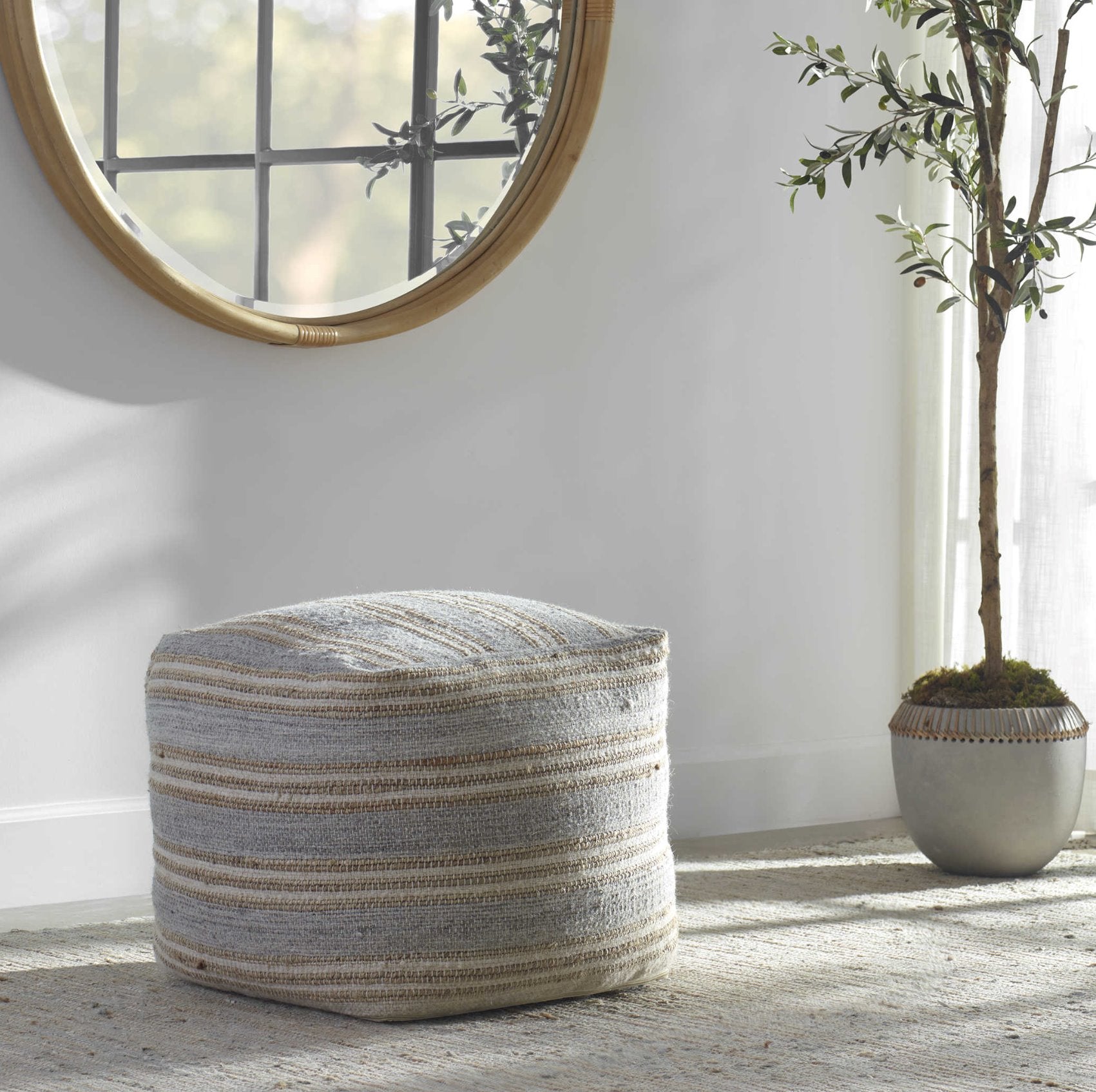 Mesick Pouf: Product Style View