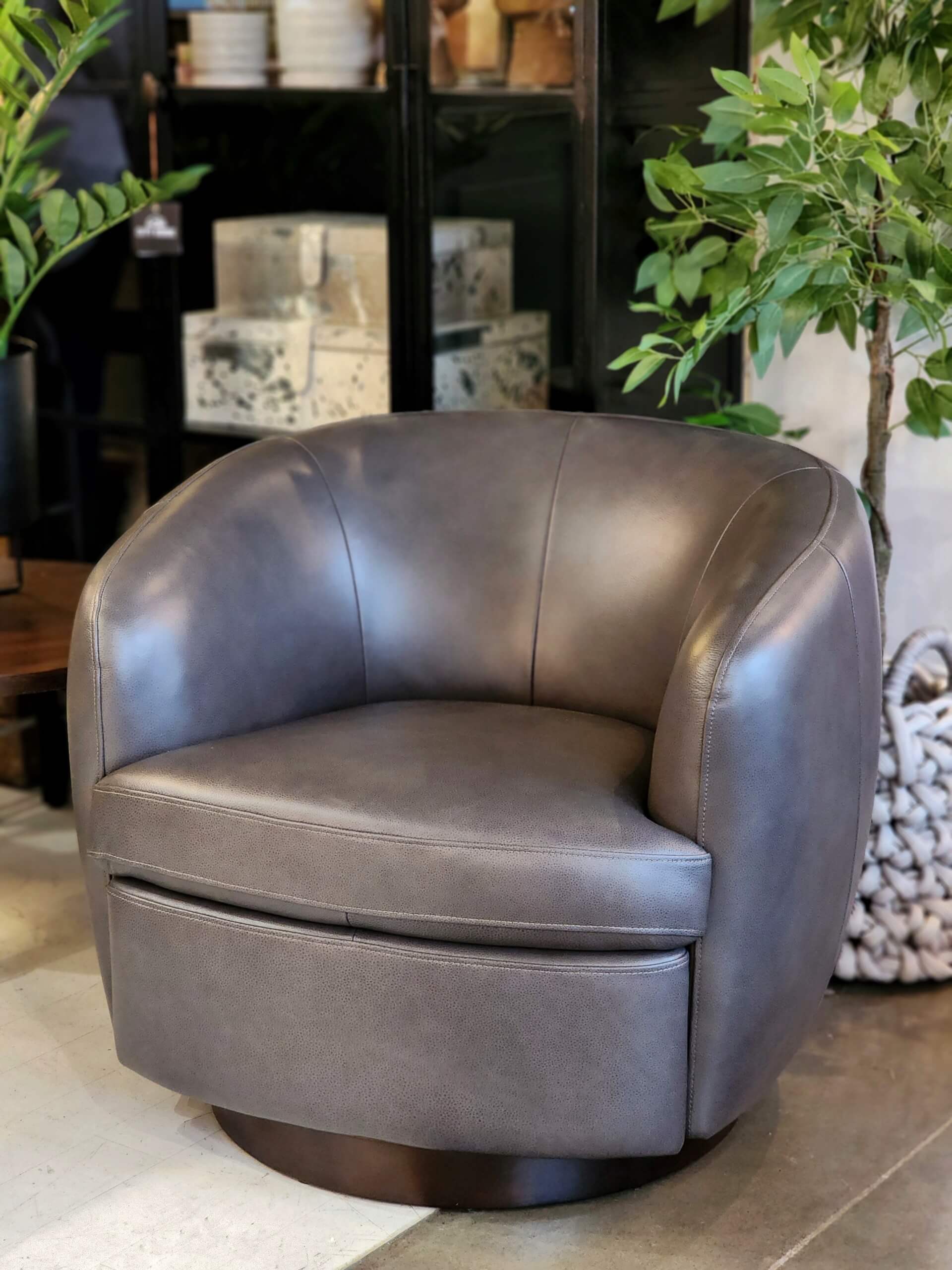 MILAN LEATHER SWIVEL CHAIR-Georgia Mica: Product View