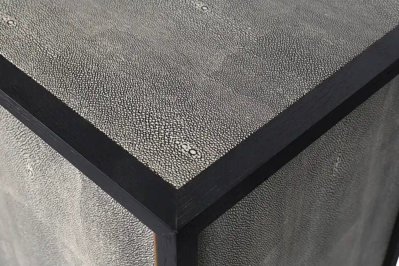 Mako Sideboard: Product Corner View