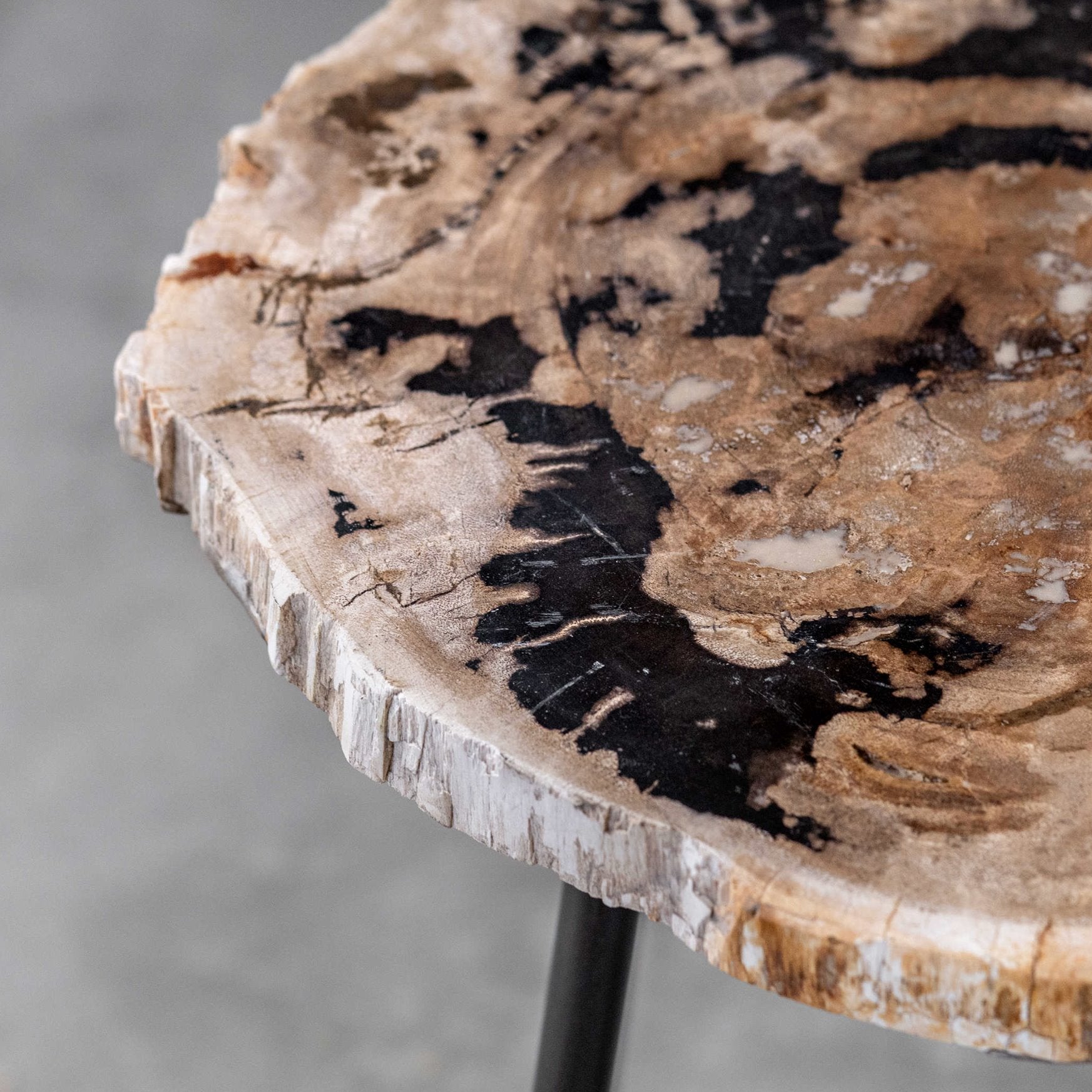 Mircea Accent Table: Up-Close View of 3rd Style Variation