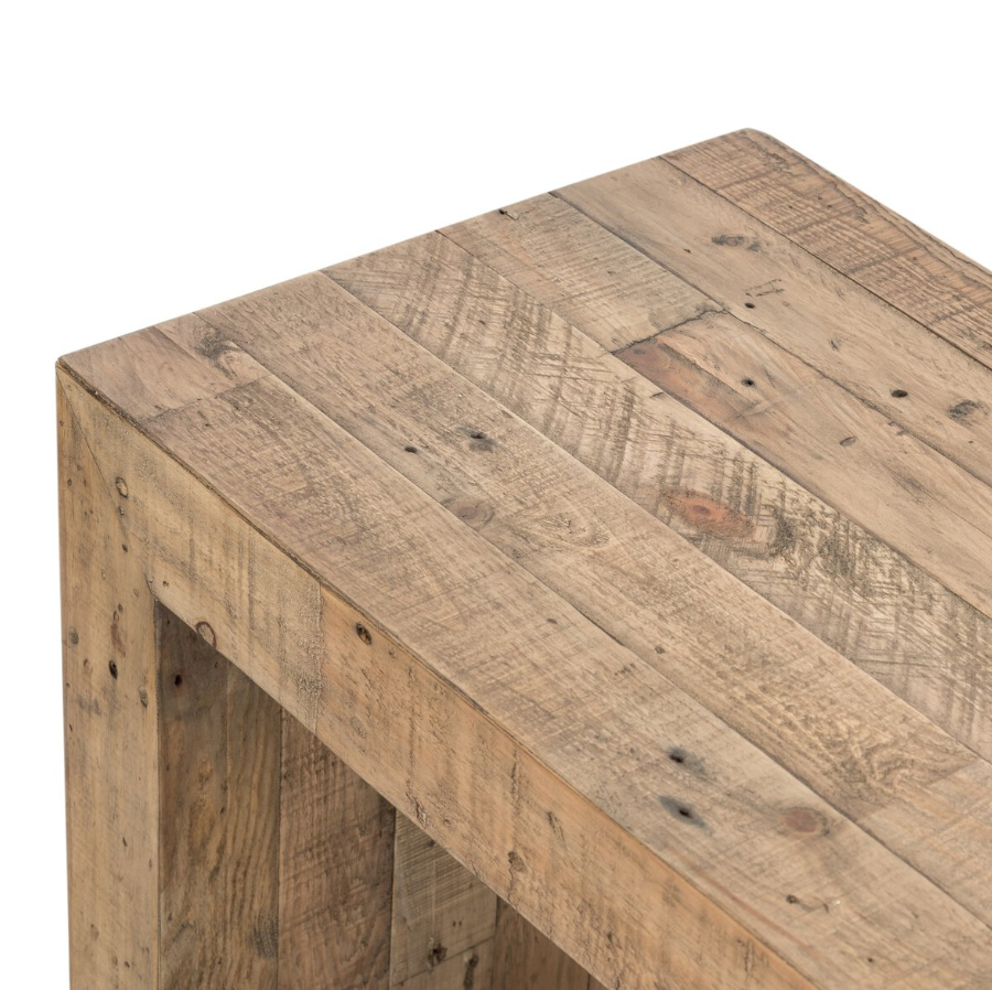 Ruskin Bench: Product Corner View