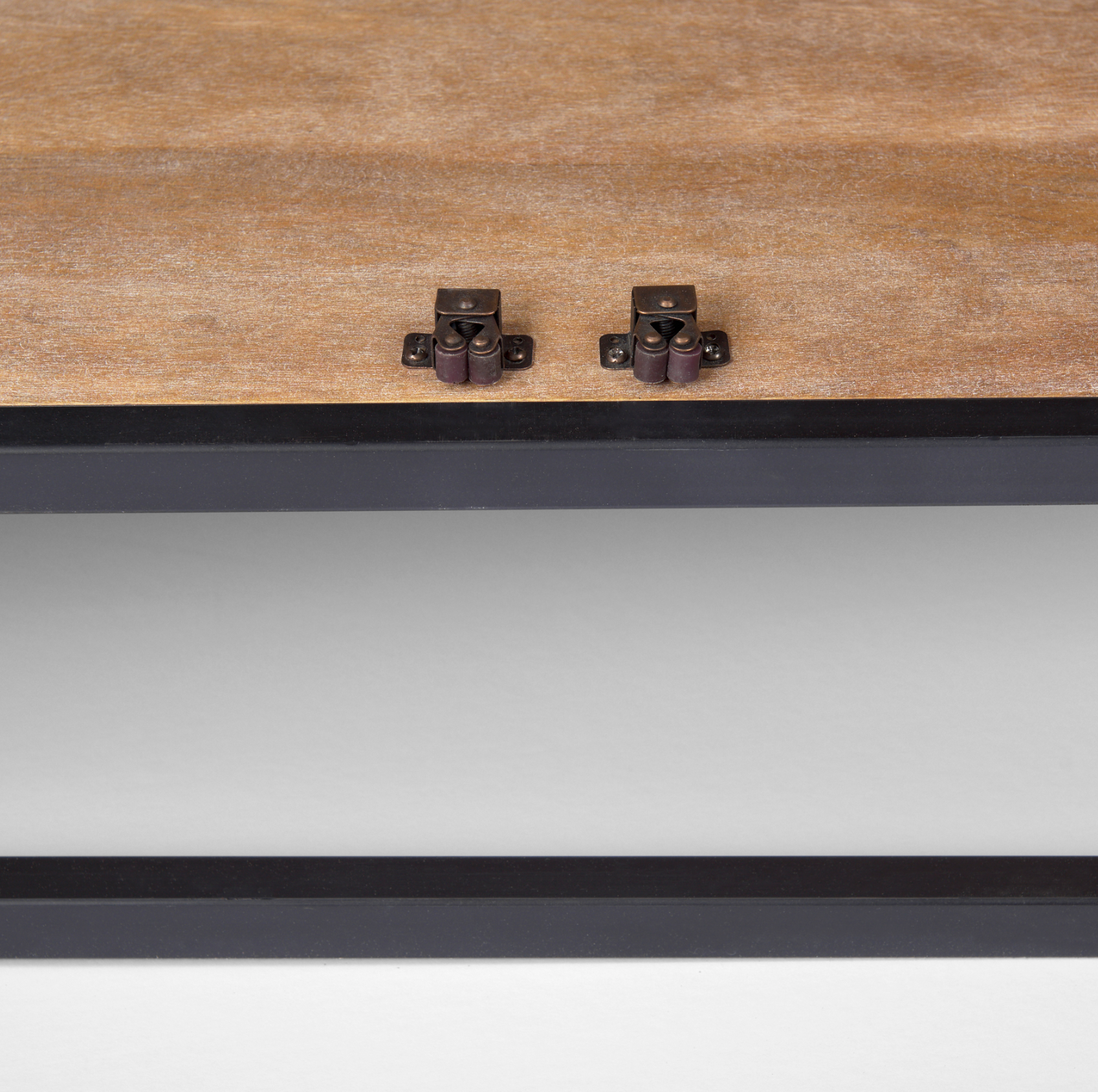 Sloan Sideboard: Product Hardware View