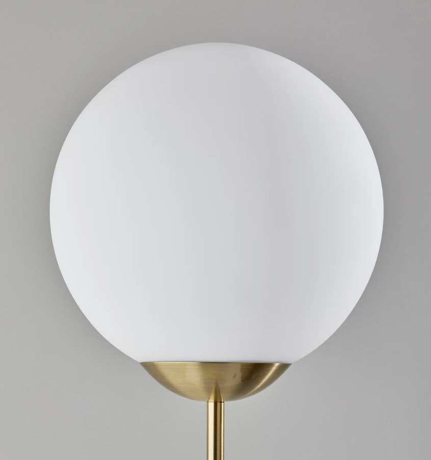 Terra Floor Lamp: Product Light-Off View