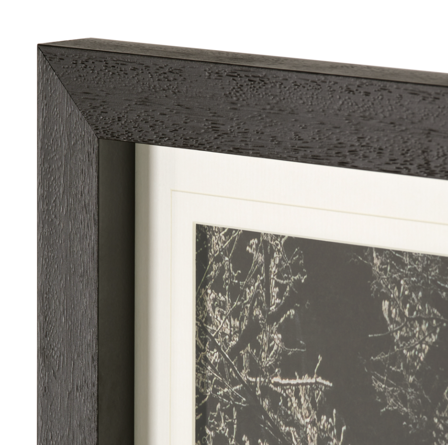 Tranquil Symmetry: Product Frame View