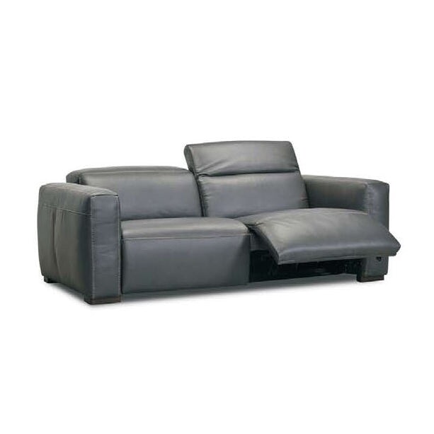 Edgewood Power Reclining Sofa: Product View