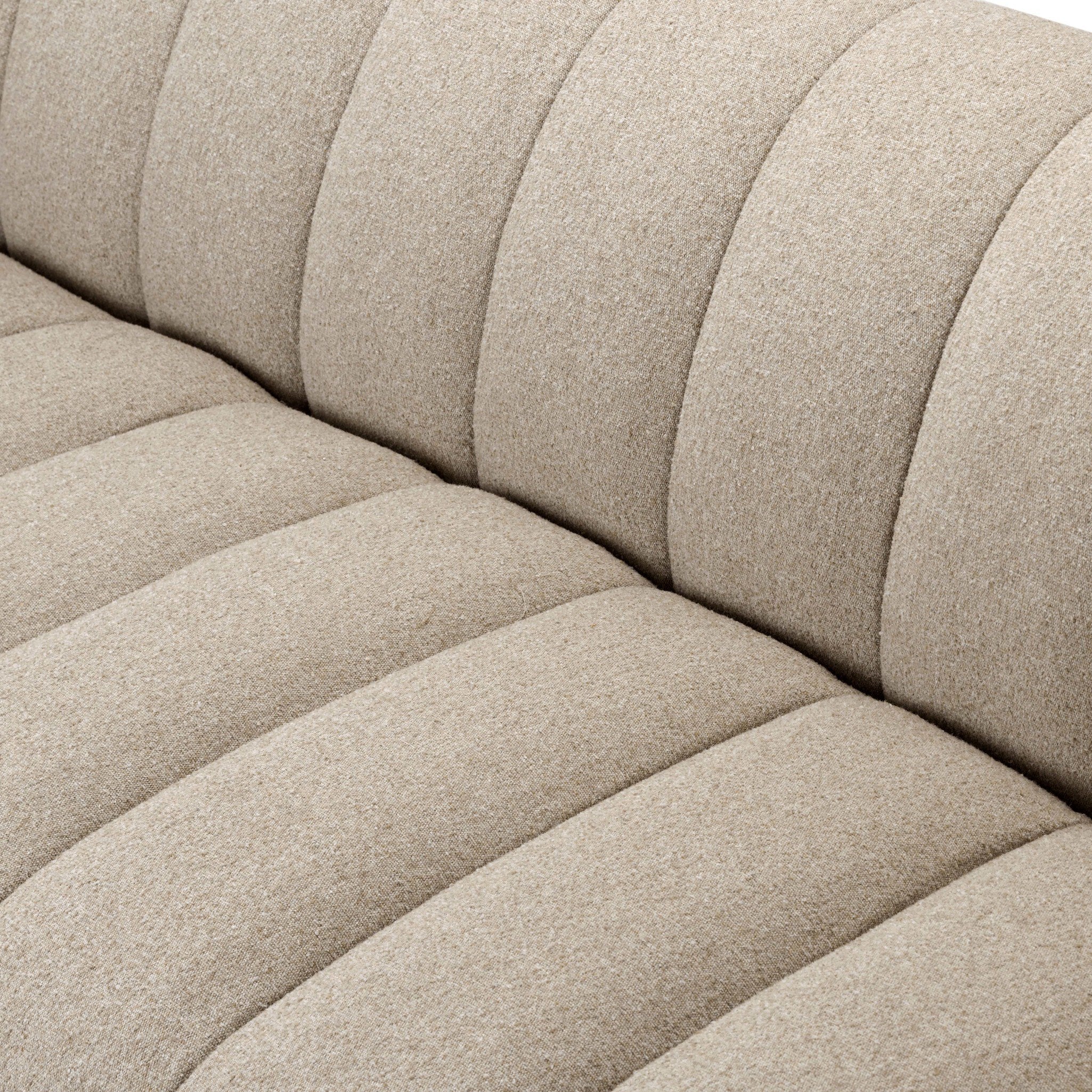 Carina Sofa - detail view
