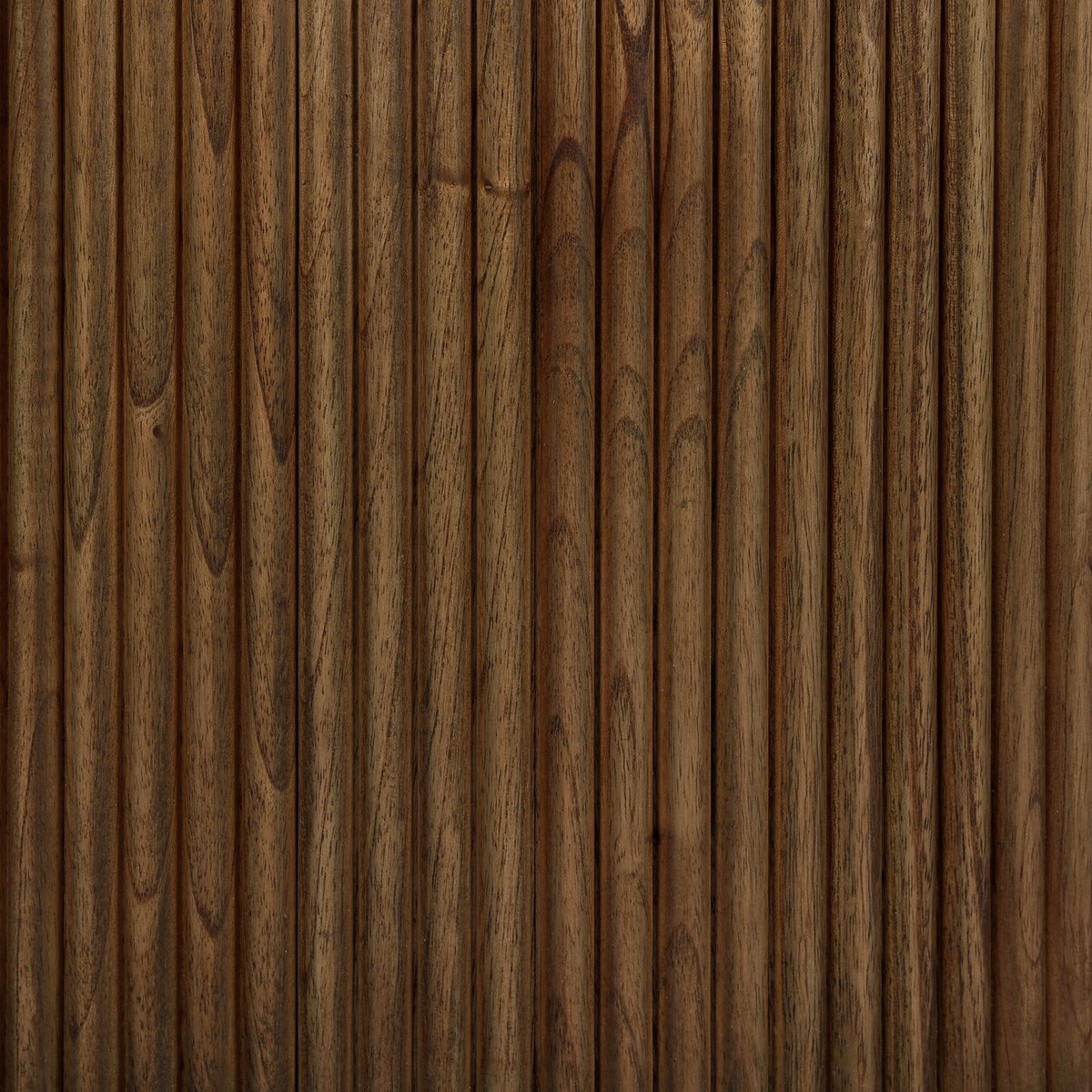 Ona End Table - detail view of carved reeding