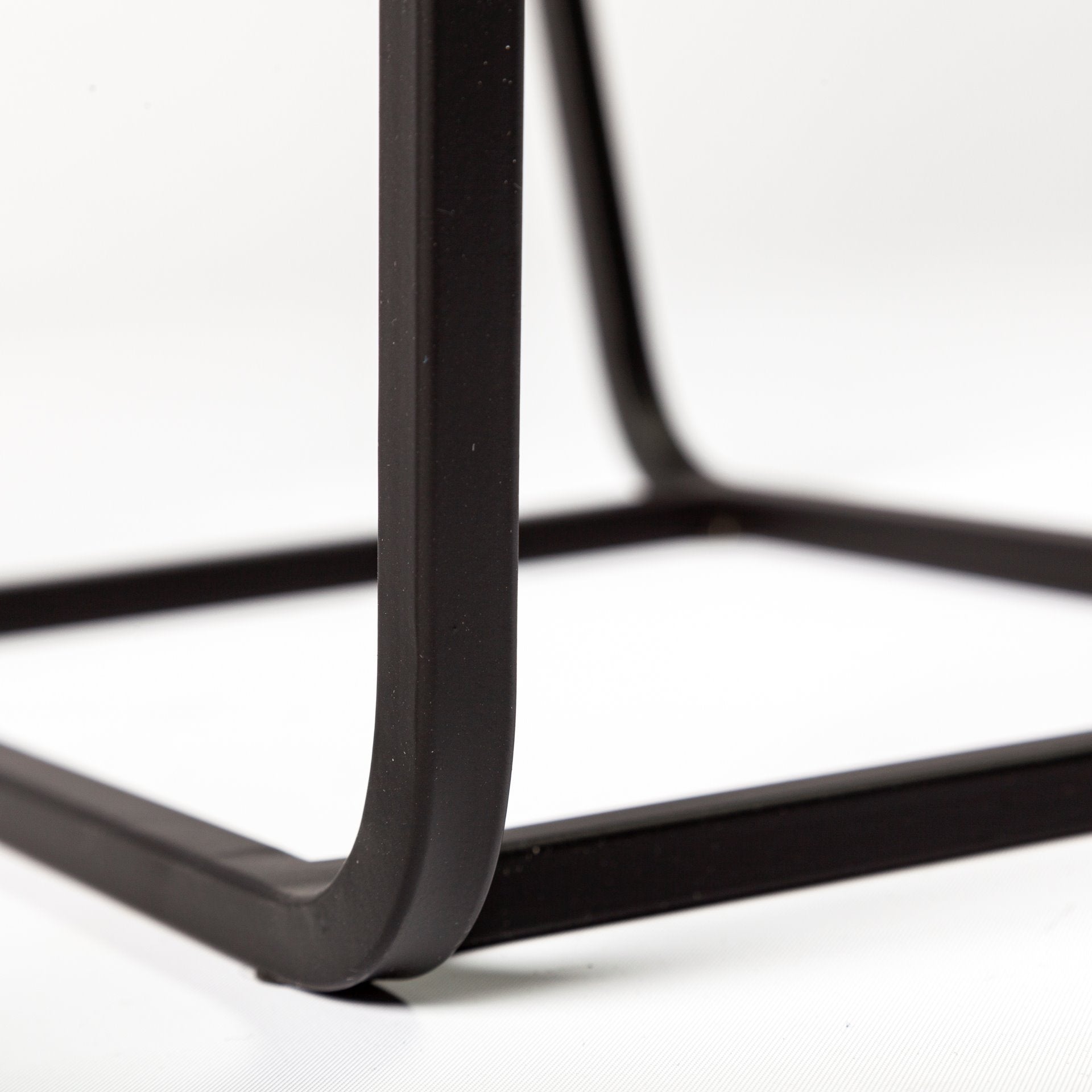 Arya Side Table - 2 Sizes - Mercana