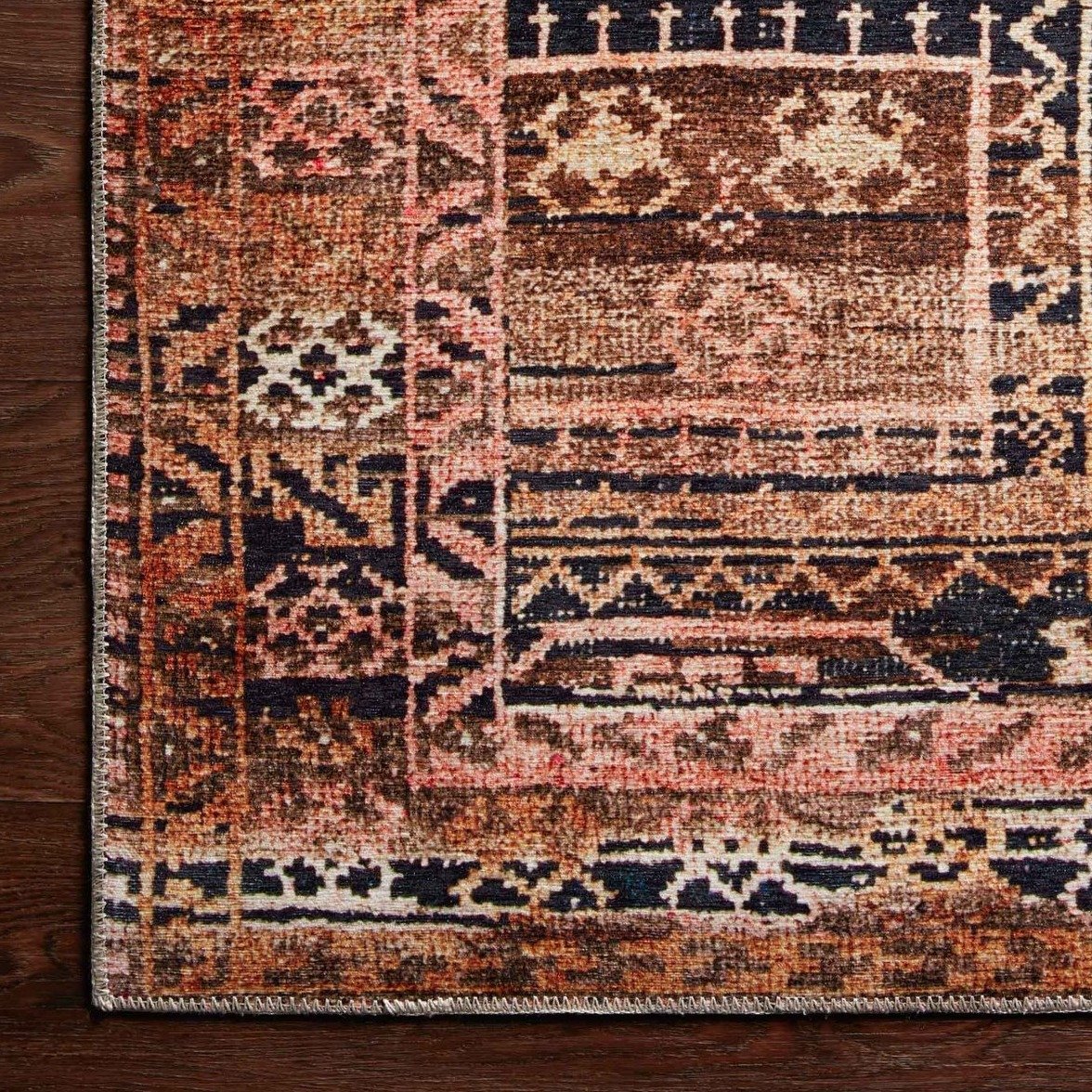 Layla Rug - Various Sizes - Loloi