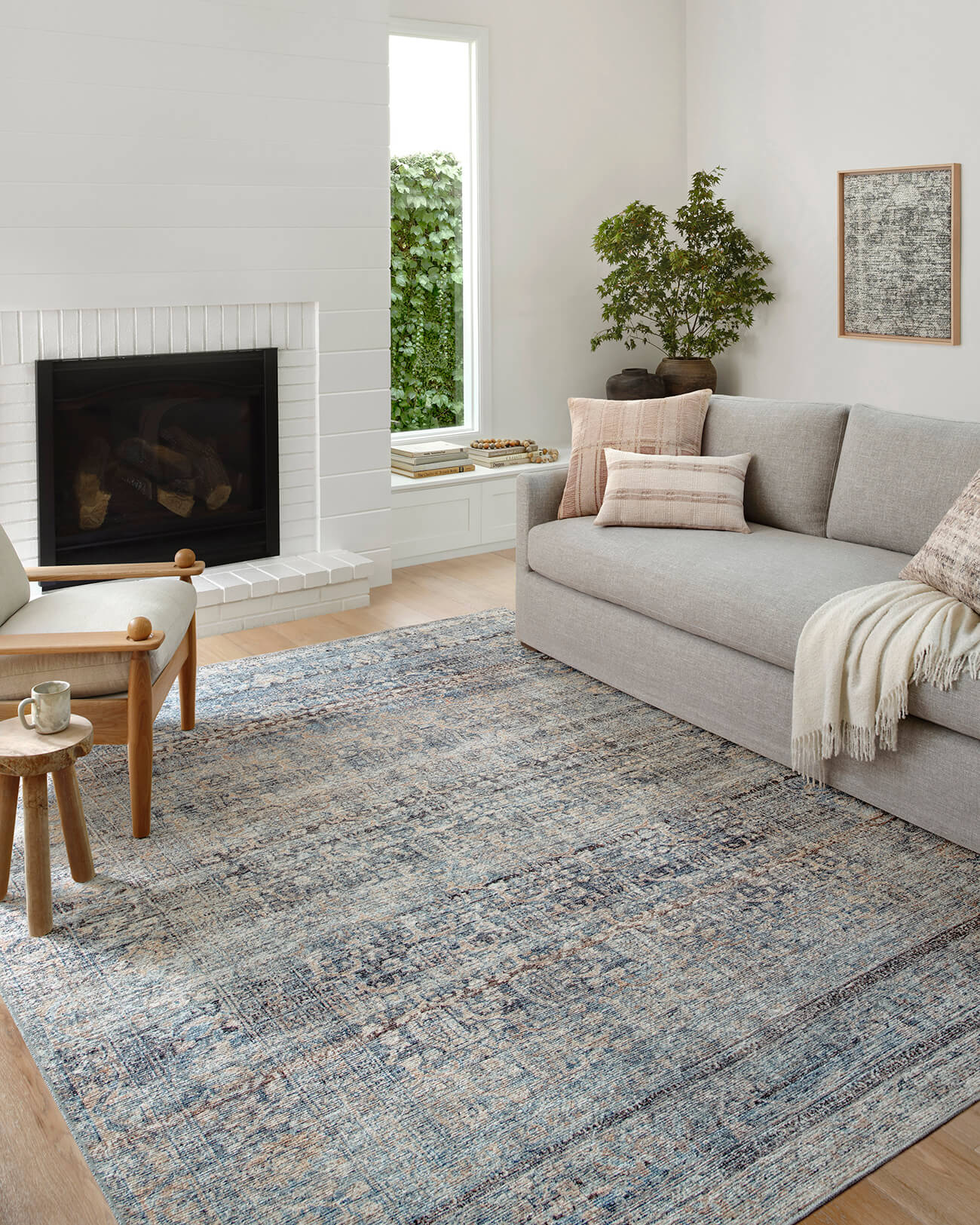 Billie Denim Blush Rug: Style View