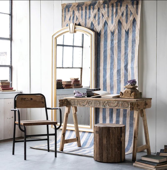 Reclamation Rolling Stool: Style View