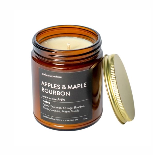 Triple scented, 100% soy wax candles hand-poured in Spokane, Washington using real ingredients: essential oils and100% American-grown soy wax.