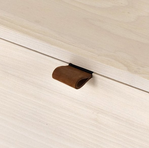 Trey Media Console: Up-Close View of Top-Grain Leather Pull