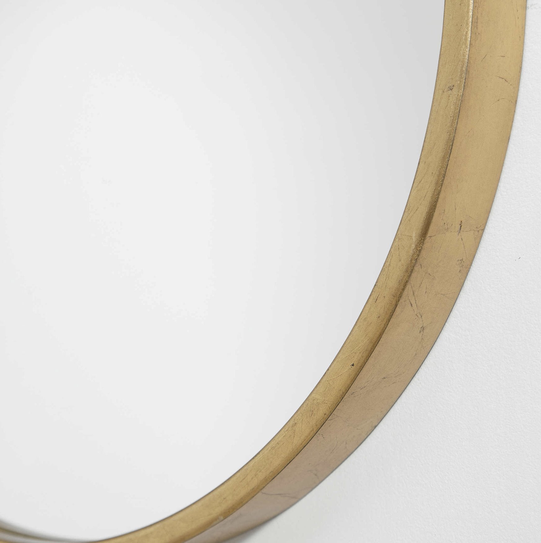 Varina Oval Mirror: Up-Close View of Mirror's Finish