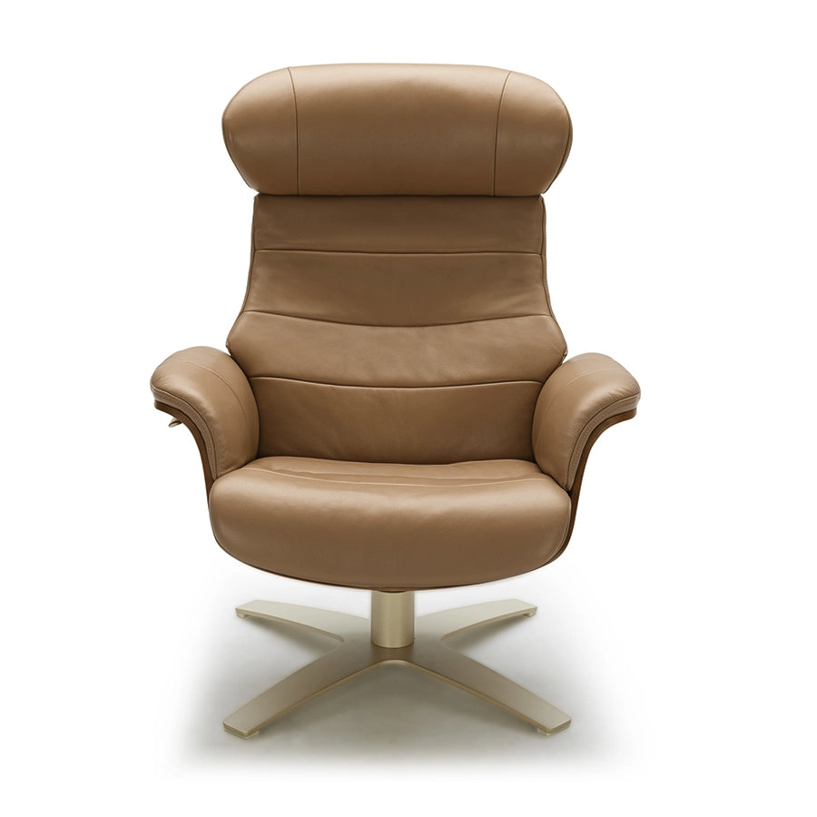 Copenhagen leather chair with ottoman - front view