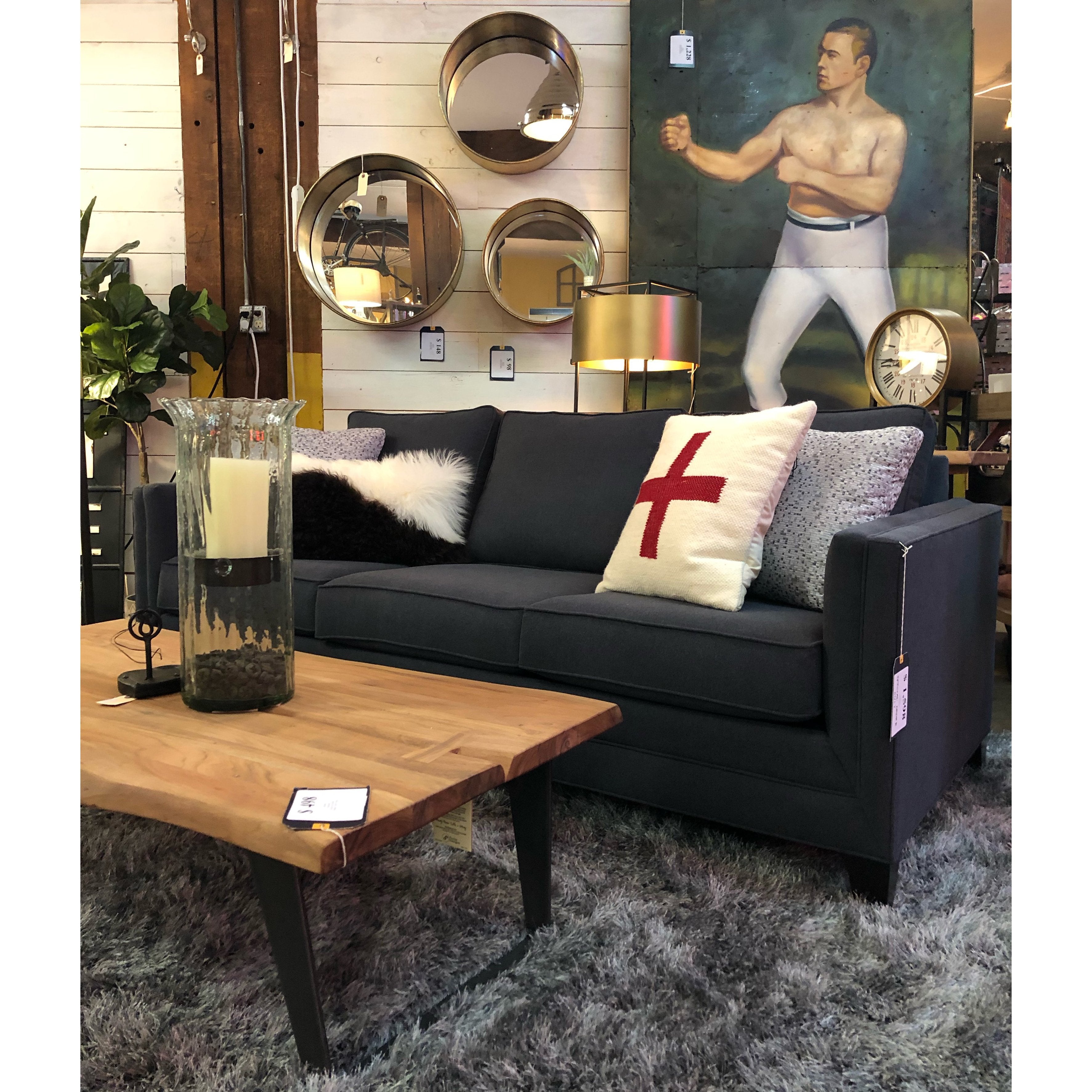 Biltwell Lando Furniture Collection - Castellano