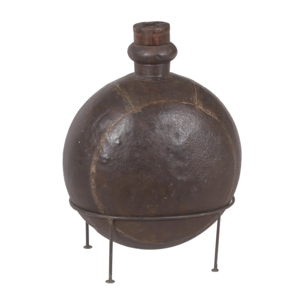 Iron Pot with Stand