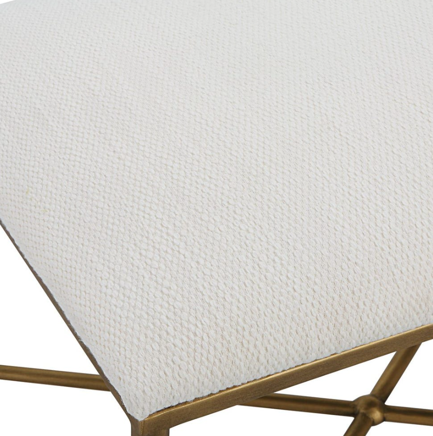 Avenham Small Bench: Upholstered Seat View