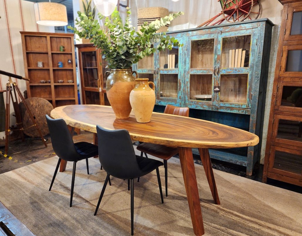 Chamcha Live Edge Dining Table: Product Style View