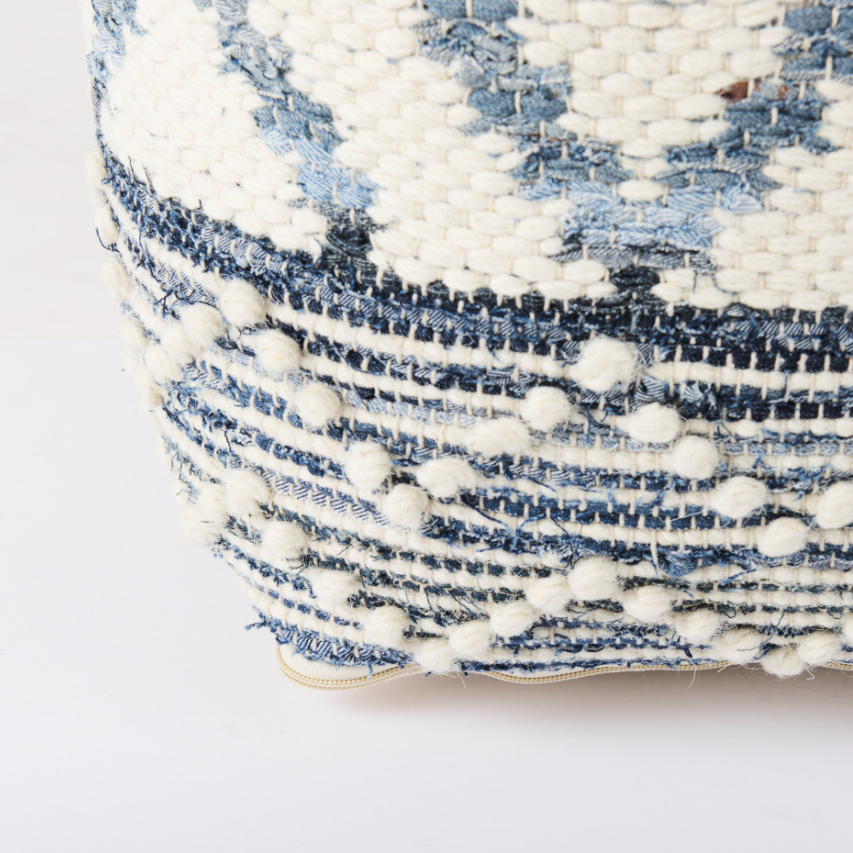 Eshana Pouf: Product Base View