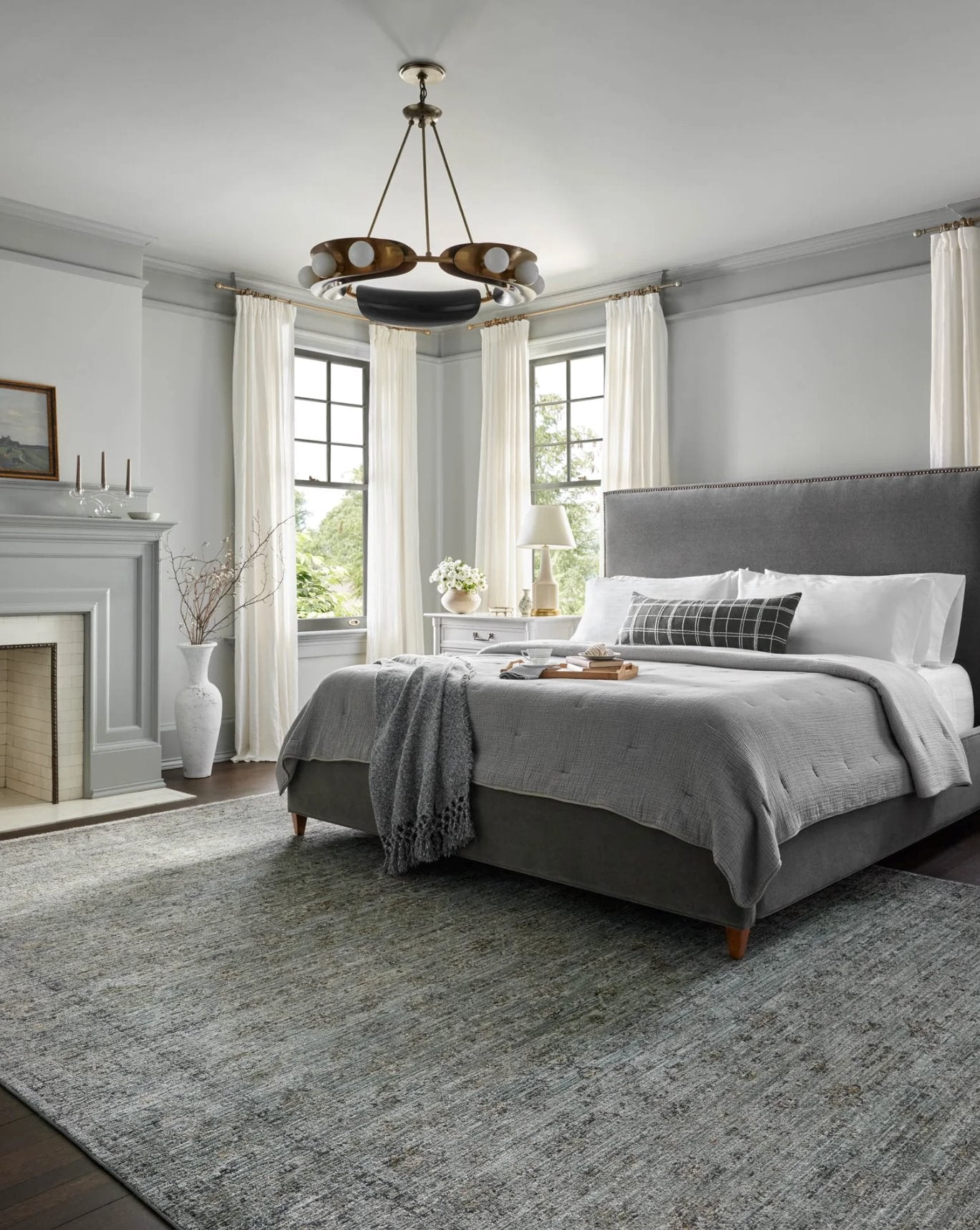 Jean Stoffer x Loloi Katherine Rug in Ocean/Gold: 2nd Product Style View