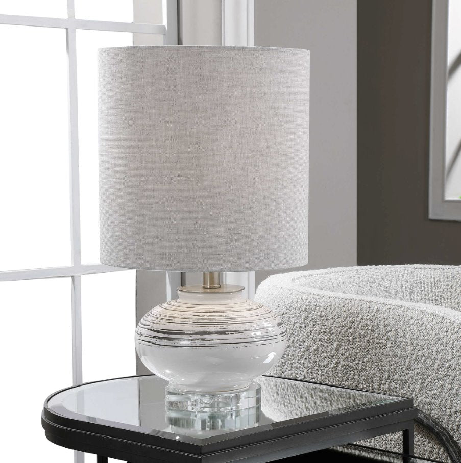Lenta Accent Table Lamp: Product Style View