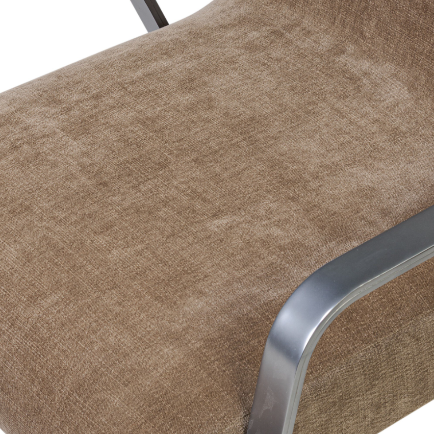 Lou Desk Chair: Product Seat View
