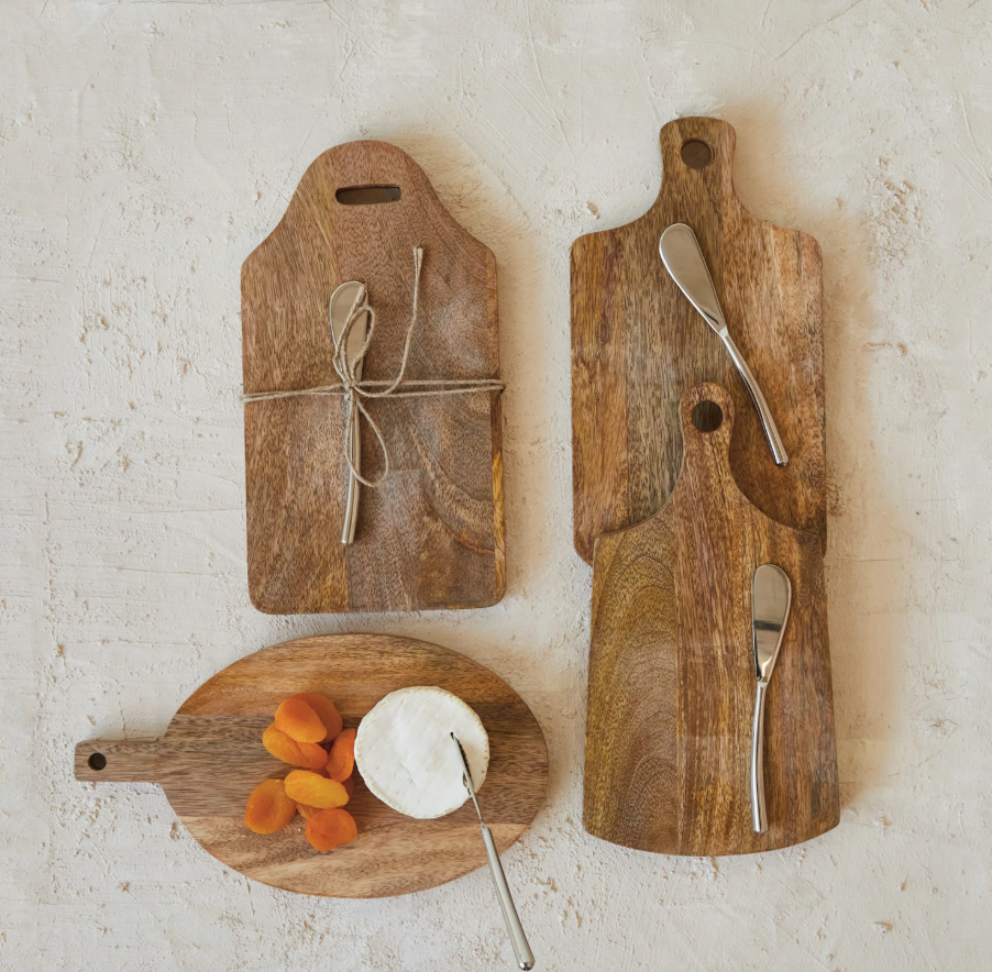 Mango Wood Cheese Cutting Board: Product Style View