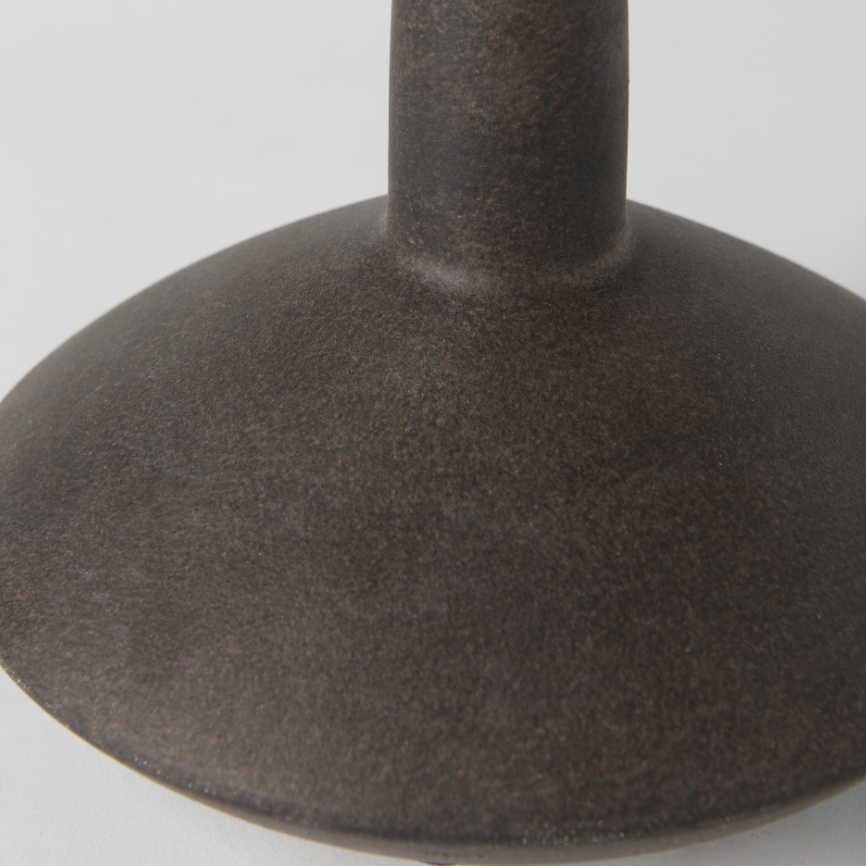 Rylee Ceramic Vase: Product Base View