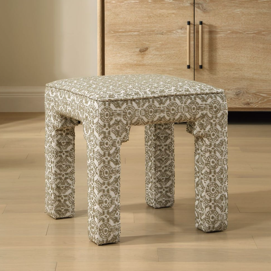 Satoria Small Bench: Product Style View