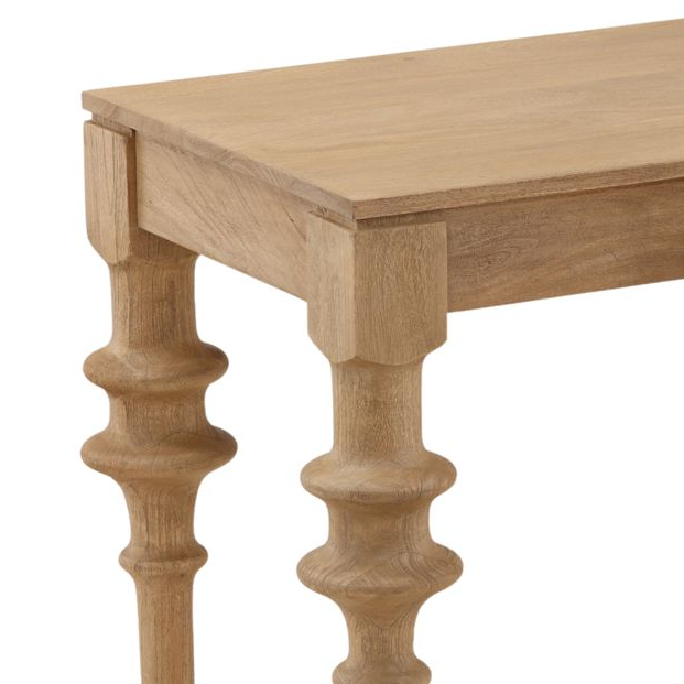 Savin Desk: Up-Close Product Corner View