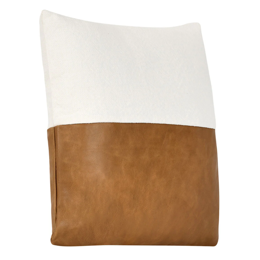 VC Canyon Pillow: Product Quarter View