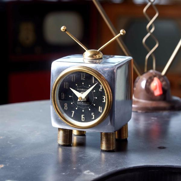 Teevee Clock - Pendulux