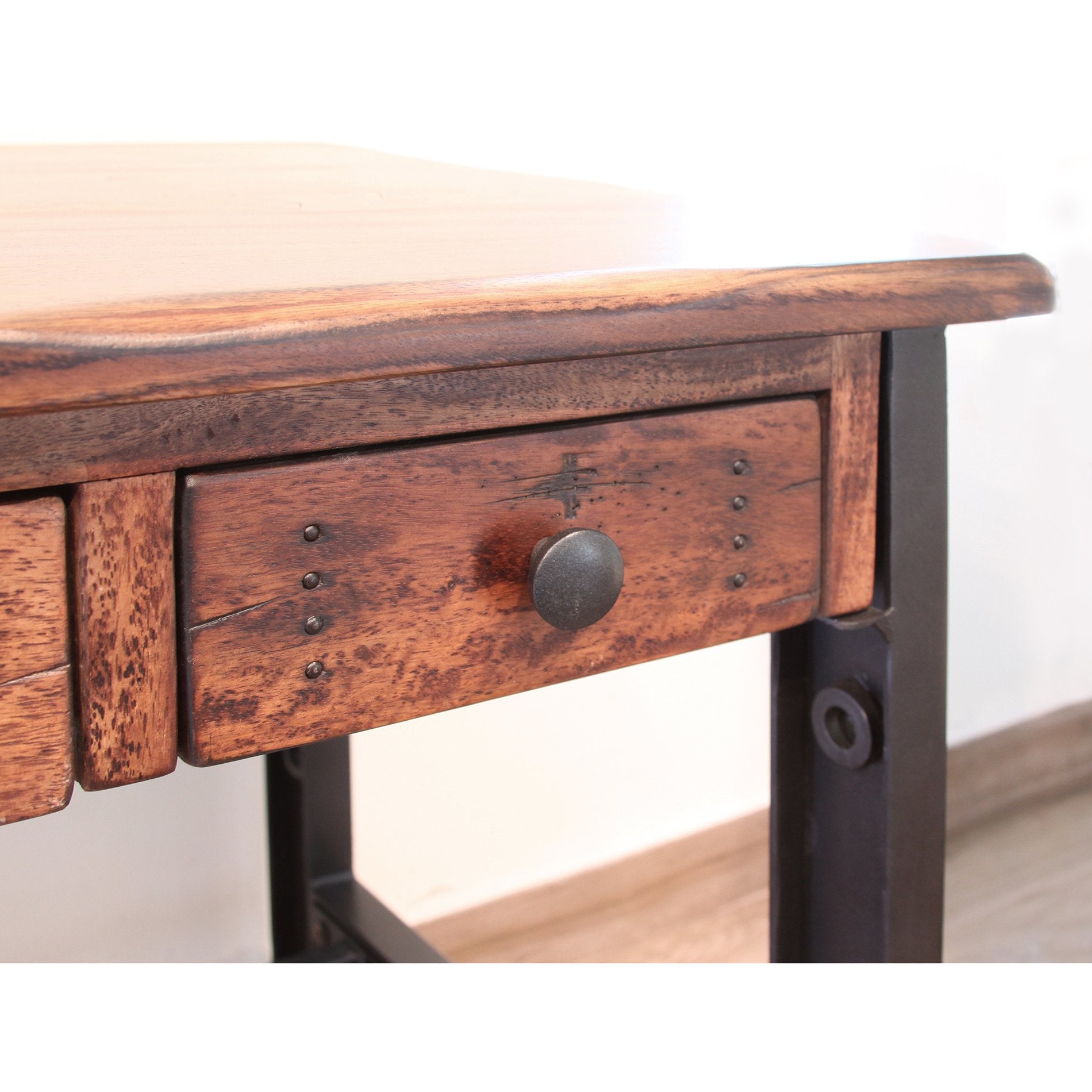 Parota Wood Desk - IFD