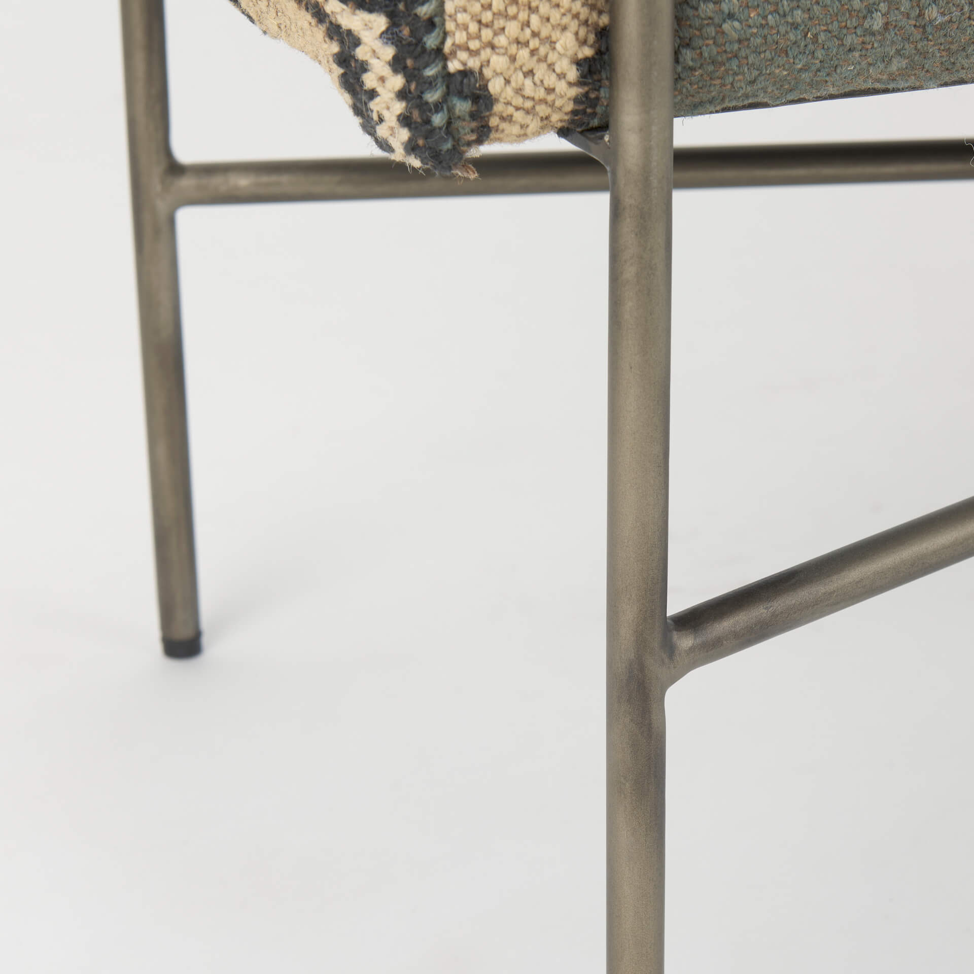 Avery Bench leg detail