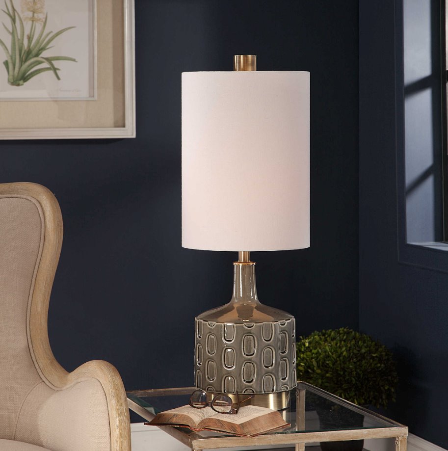 Darrin Table Lamp: Product Style View