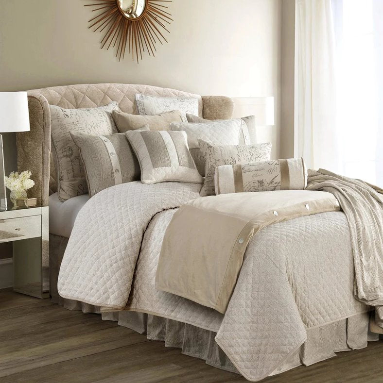 Fairfield Linen Coverlet Set: Product Style View