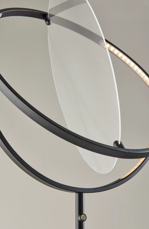 Orsa LED Floor Lamp: Rotating Disc. View