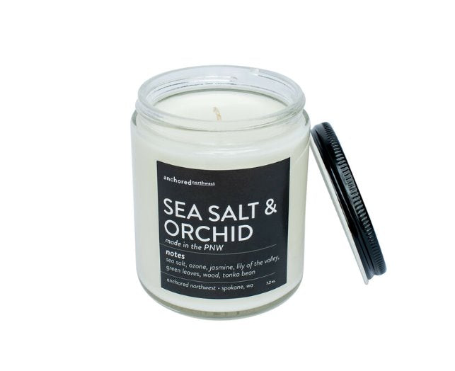 Triple scented, 100% soy wax candles hand-poured in Spokane, Washington using real ingredients: essential oils and100% American-grown soy wax.